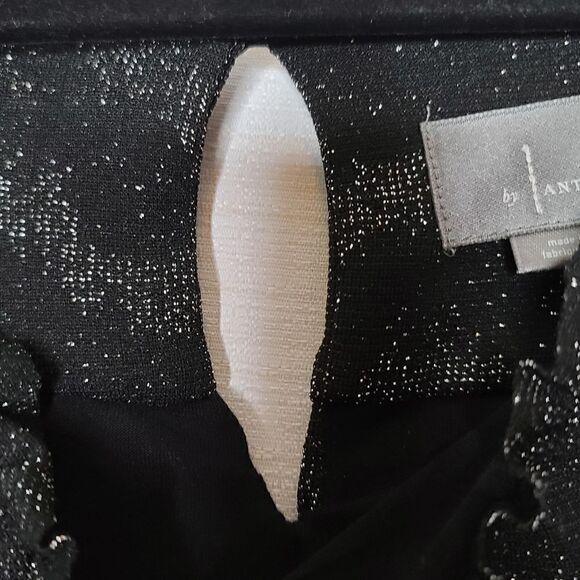 NWT S Anthropologie Carly Shimmer Top Keyhole - Picture 9 of 16